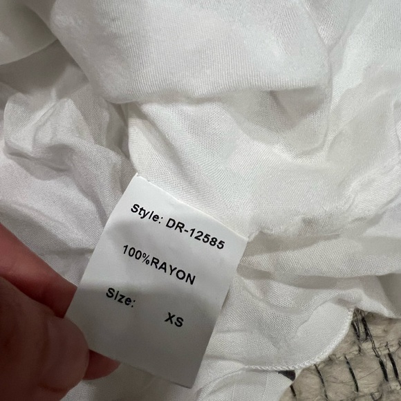 Pink Martini Roxanne Floral Dress with pockets - Picture 7 of 12